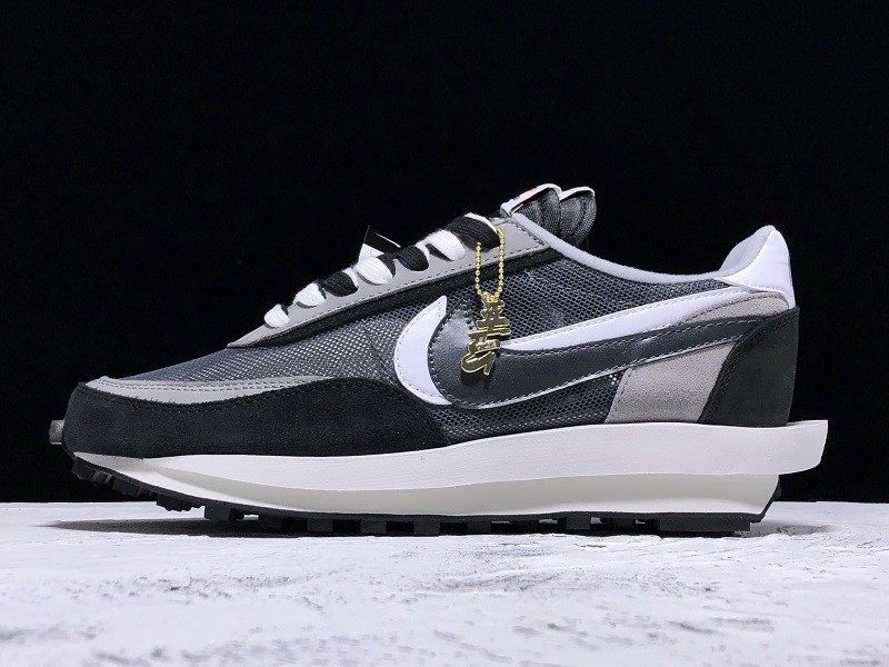 Nike LD Waffle sacai Black SLON Sneakers