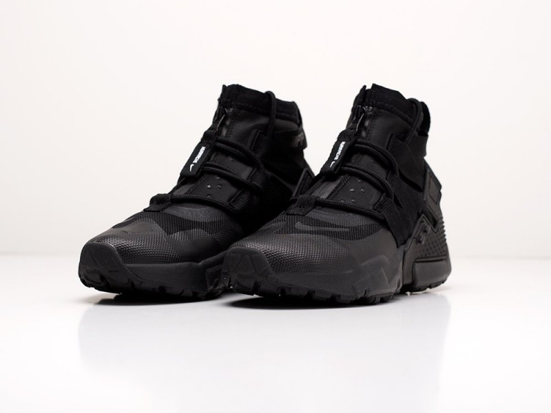 WMNS Nike Air Huarache Gripp