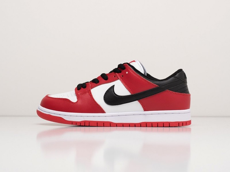 Nike SB Dunk Low