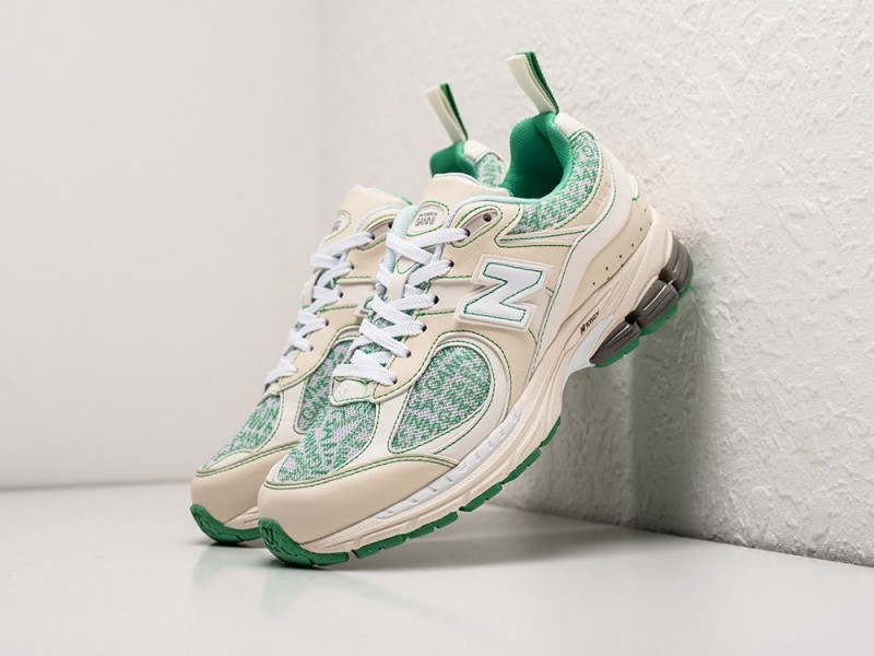WMNS GANNI x New Balance 2002R
