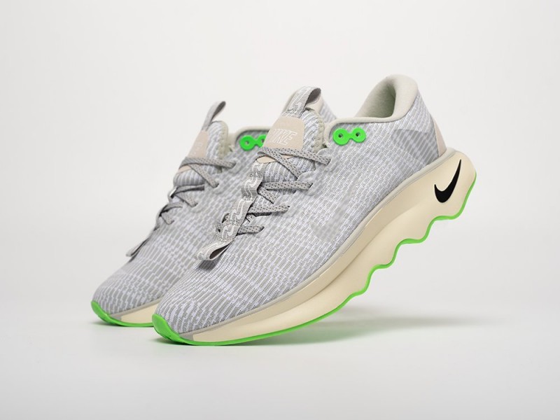 Nike Motiva