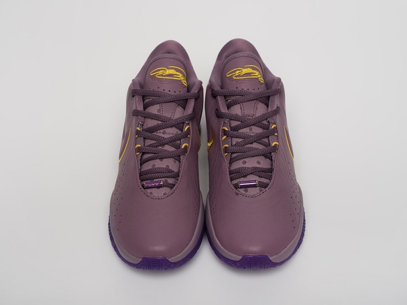 Nike Lebron XXI
