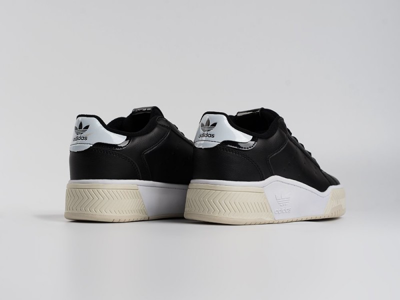 Adidas Court Tourino Bold