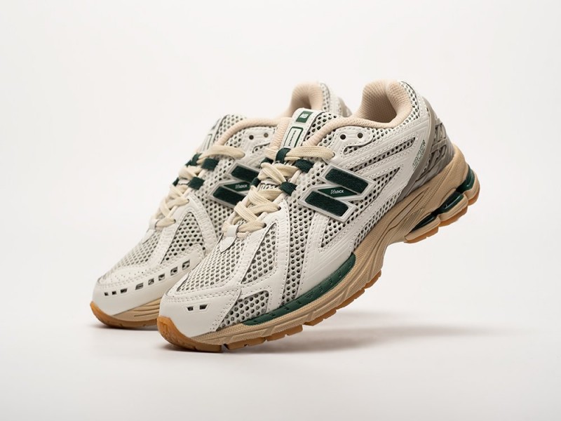 New Balance 1906R