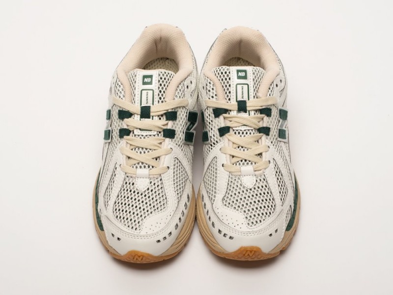 New Balance 1906R