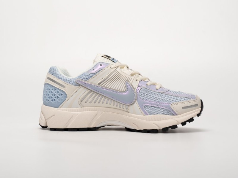 Nike Air Zoom Vomero 5