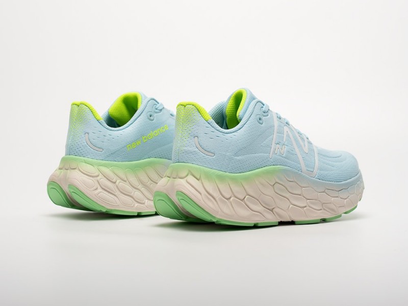 New Balance Fresh Foam X More Trail v4