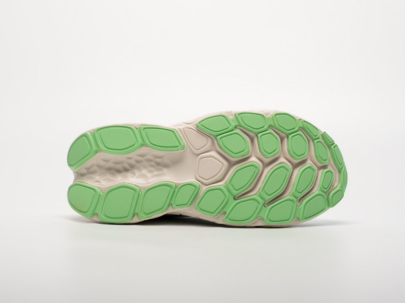 New Balance Fresh Foam X More Trail v4