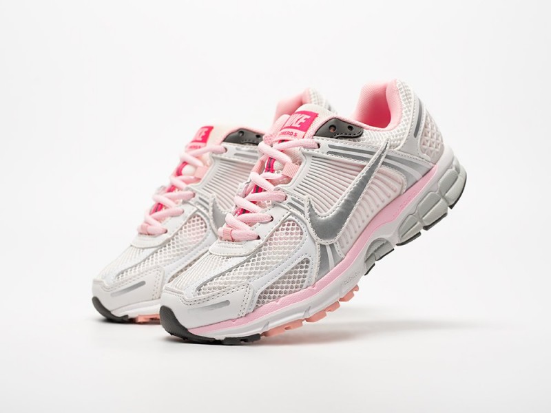 Nike Air Zoom Vomero 5