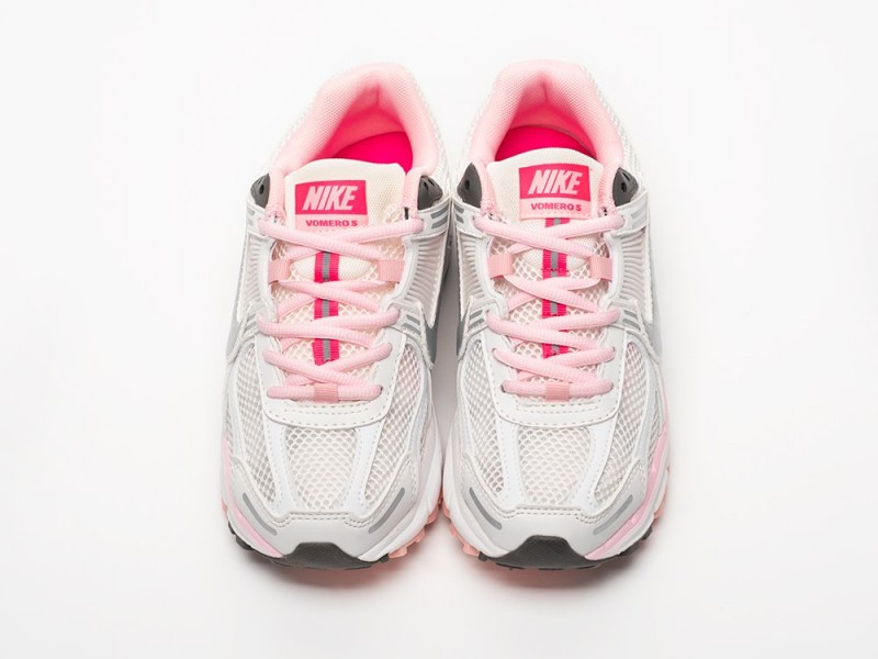 Nike Air Zoom Vomero 5