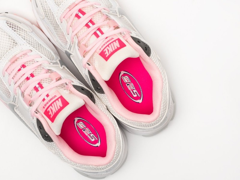 Nike Air Zoom Vomero 5