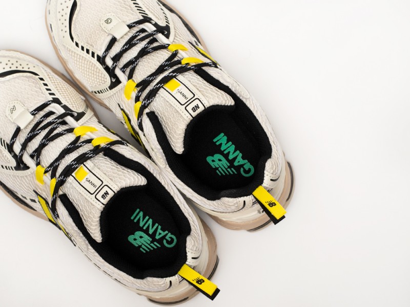 New Balance 1906R