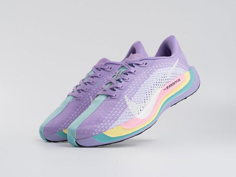 Nike Pegasus Plus