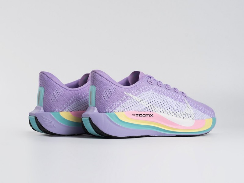 Nike Pegasus Plus