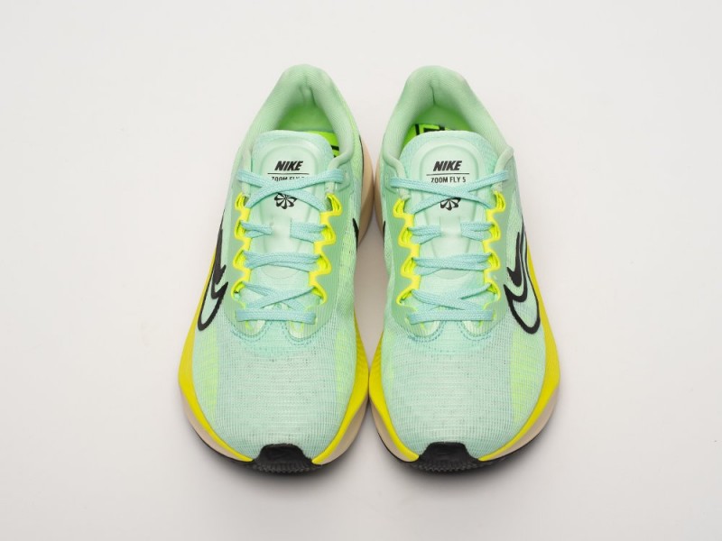 Nike Zoom Fly 5