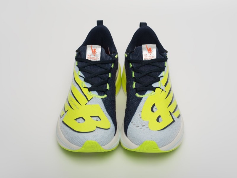 New Balance FuelCell SC Elite v3