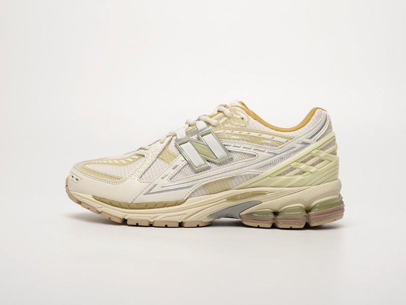 New Balance 1906U