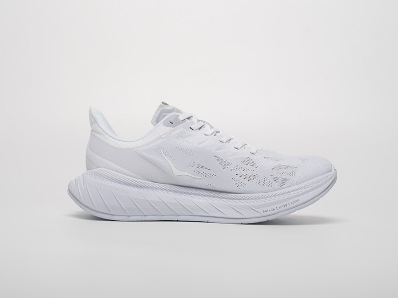 Hoka Carbon X 2
