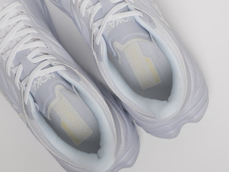 Hoka Carbon X 2