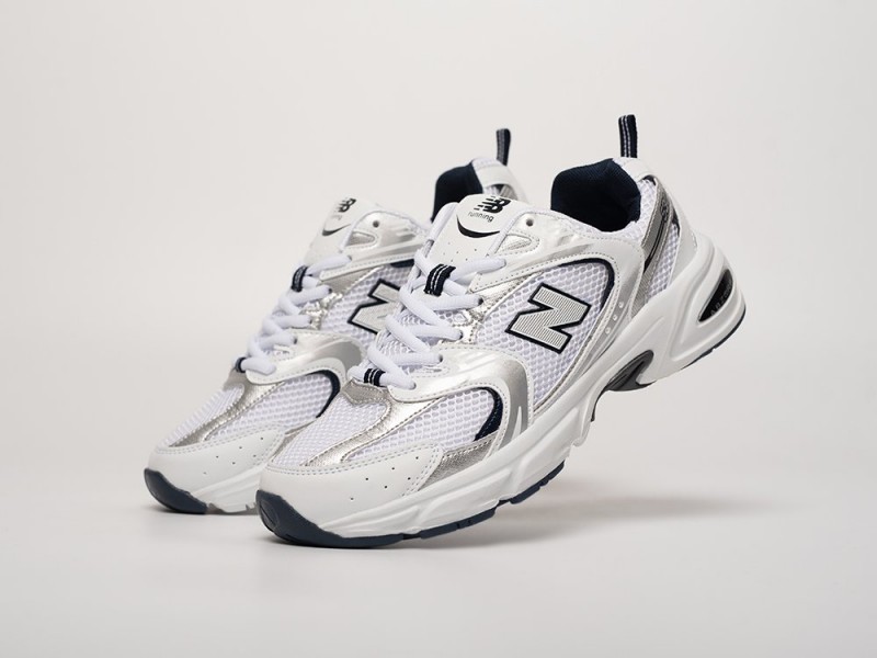 New Balance 530