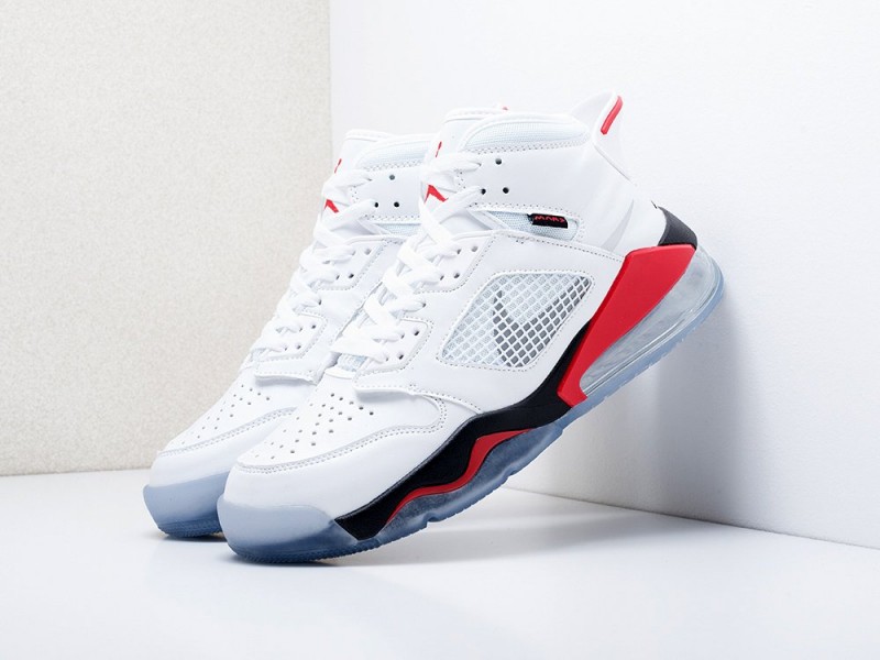 Nike Jordan Mars 270